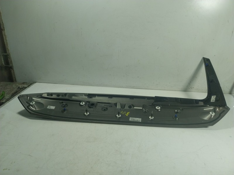 Recambio de aleron trasero para hyundai tucson (nx4e, nx4a) 1.6 t-gdi referencia OEM IAM  87210N7000 