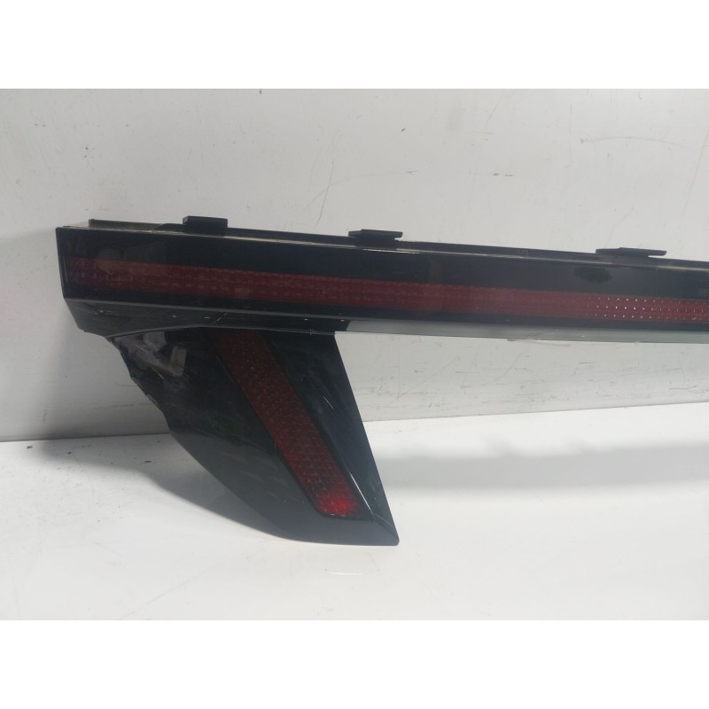 Recambio de piloto trasero central para hyundai tucson (nx4e, nx4a) 1.6 t-gdi referencia OEM IAM  92403N7120 