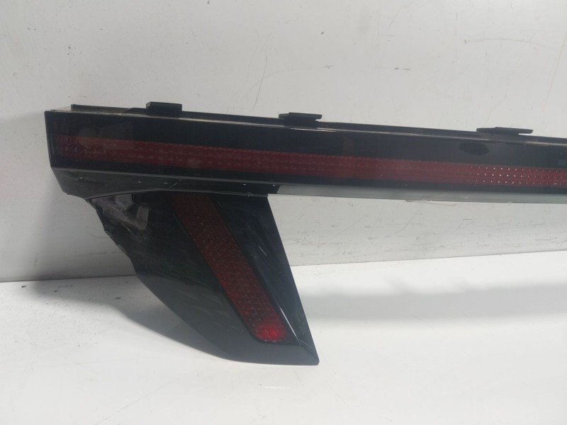 Recambio de piloto trasero central para hyundai tucson (nx4e, nx4a) 1.6 t-gdi referencia OEM IAM  92403N7120 