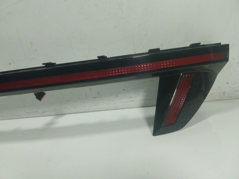 Recambio de piloto trasero central para hyundai tucson (nx4e, nx4a) 1.6 t-gdi referencia OEM IAM  92403N7120 