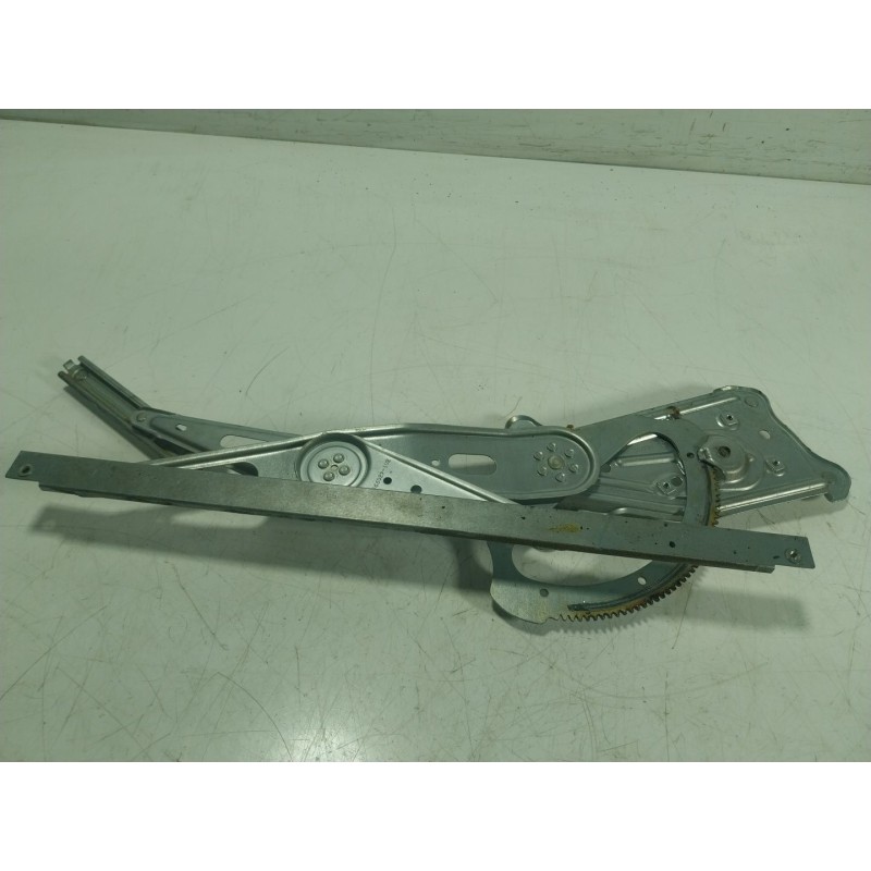 Recambio de elevalunas delantero izquierdo para renault scénic iii (jz0/1_) 1.2 tce referencia OEM IAM 807212569R 807212569R 