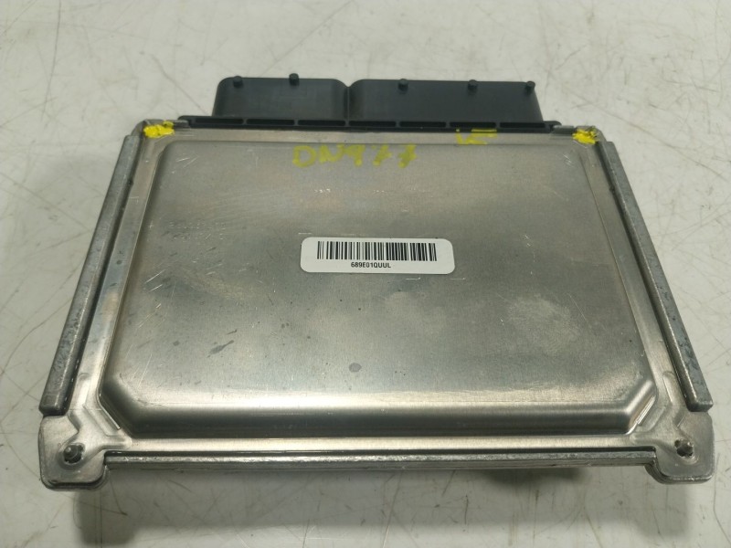 Recambio de centralita motor uce para volkswagen golf viii (cd1, da1) 1.0 tsi referencia OEM IAM  05C907394C 