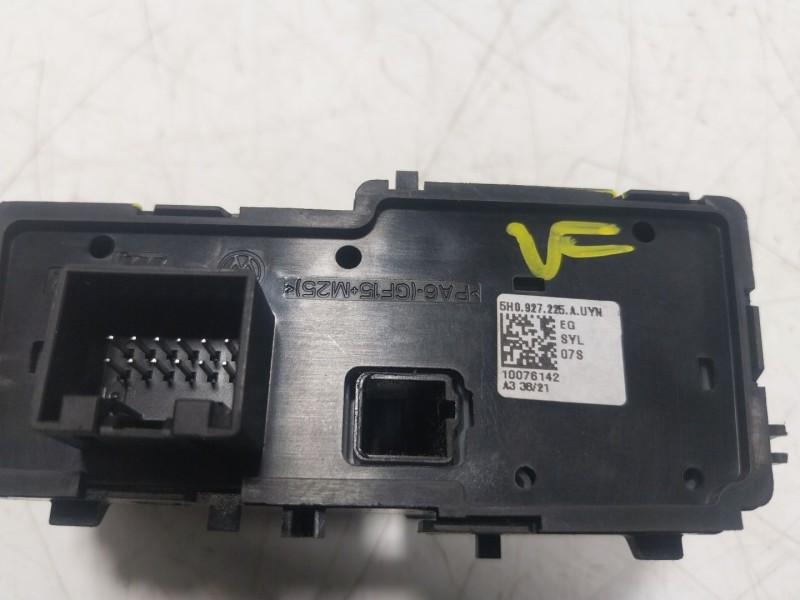 Recambio de palanca freno de mano para volkswagen golf viii (cd1, da1) 1.0 tsi referencia OEM IAM  5H0927225A 