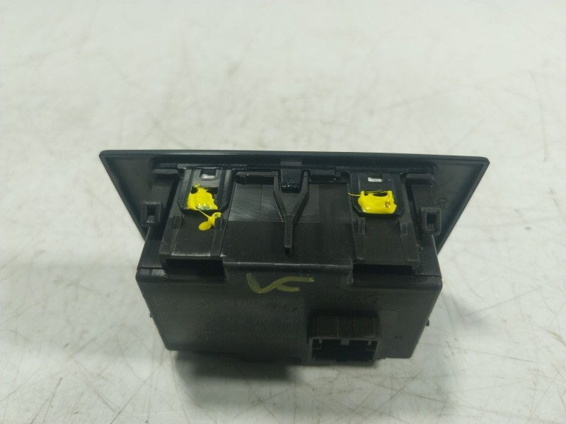 Recambio de warning para volkswagen golf viii (cd1, da1) 1.0 tsi referencia OEM IAM  5H0925200T 