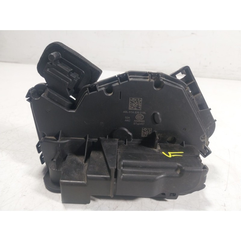 Recambio de cerradura puerta trasera derecha para volkswagen golf viii (cd1, da1) 1.0 tsi referencia OEM IAM  5TA839016L 