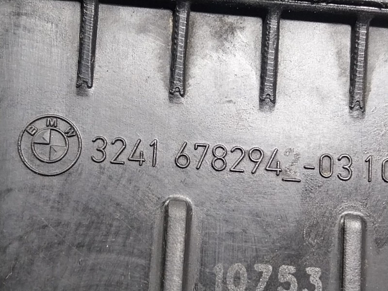 Recambio de deposito servo para bmw 7 (f01, f02, f03, f04) 740 d xdrive referencia OEM IAM  67829403 