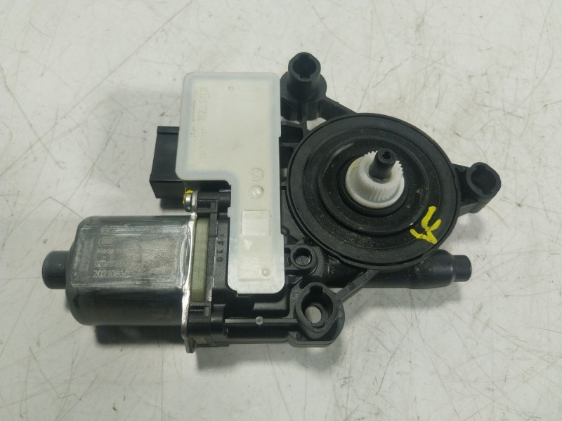 Recambio de motor elevalunas trasero derecho para volkswagen golf viii (cd1, da1) 1.0 tsi referencia OEM IAM  5Q0959407G 