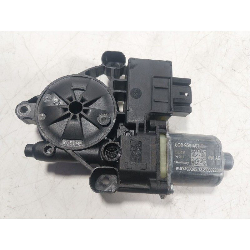 Recambio de motor elevalunas trasero derecho para volkswagen golf viii (cd1, da1) 1.0 tsi referencia OEM IAM  5Q0959407G 