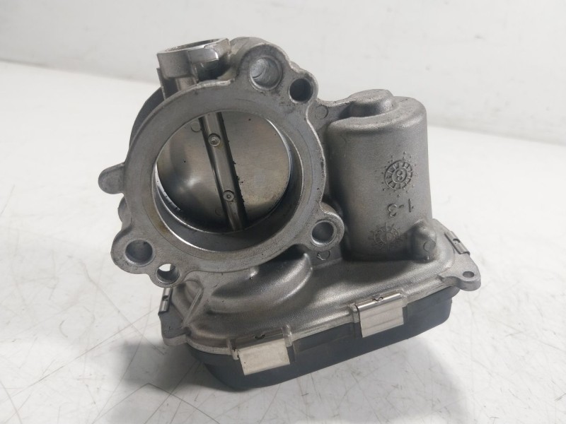 Recambio de caja mariposa para volkswagen golf viii (cd1, da1) 1.0 tsi referencia OEM IAM  05C133062 