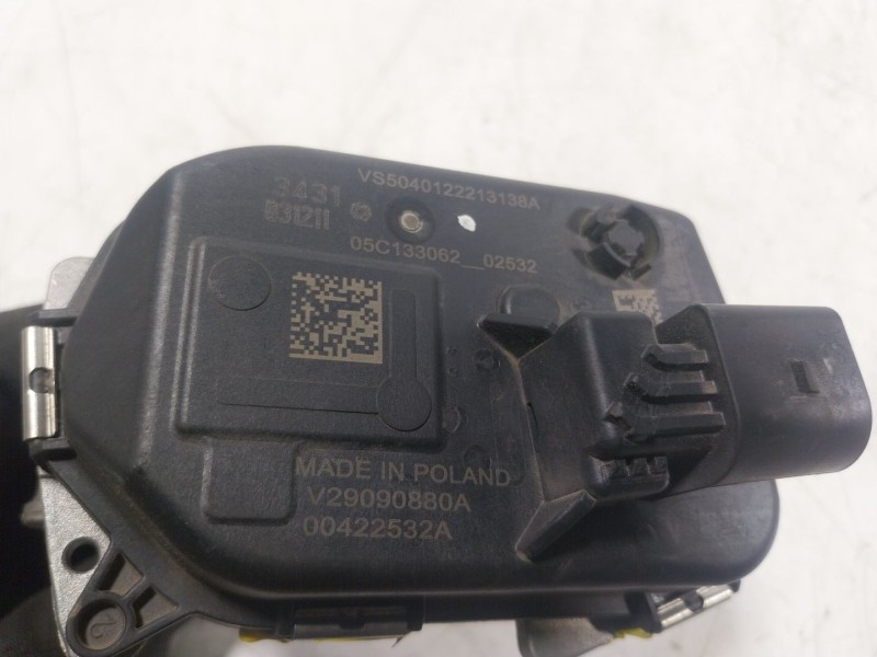 Recambio de caja mariposa para volkswagen golf viii (cd1, da1) 1.0 tsi referencia OEM IAM  05C133062 