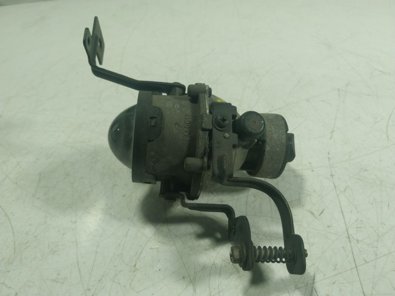 Recambio de faro antiniebla izquierdo para kia cee´d (jd) 1.4 crdi 90 referencia OEM IAM   