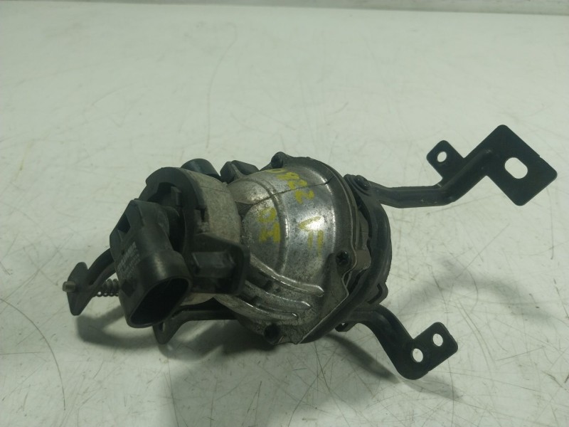 Recambio de faro antiniebla izquierdo para kia cee´d (jd) 1.4 crdi 90 referencia OEM IAM   