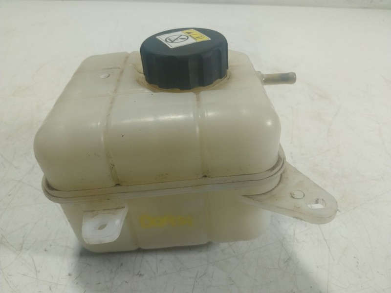 Recambio de deposito expansion para ssangyong tivoli 1.6 xdi 160 referencia OEM IAM  2161035002 