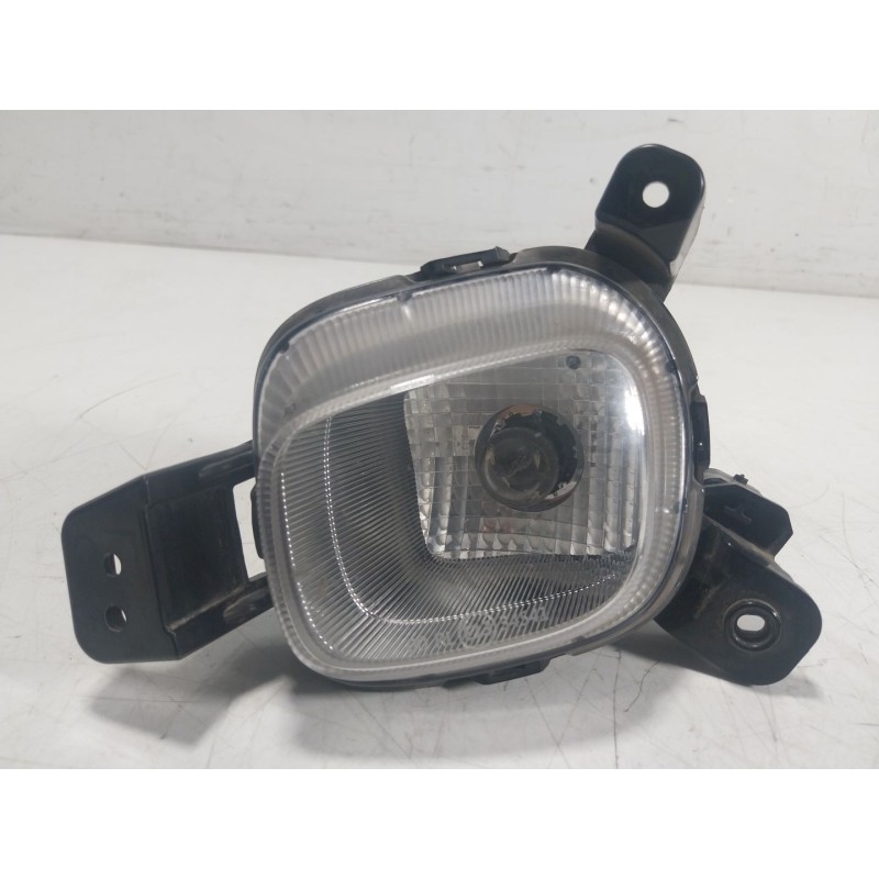 Recambio de faro antiniebla izquierdo para kia picanto iii (ja) 1.0 lpg referencia OEM IAM  92207G6 