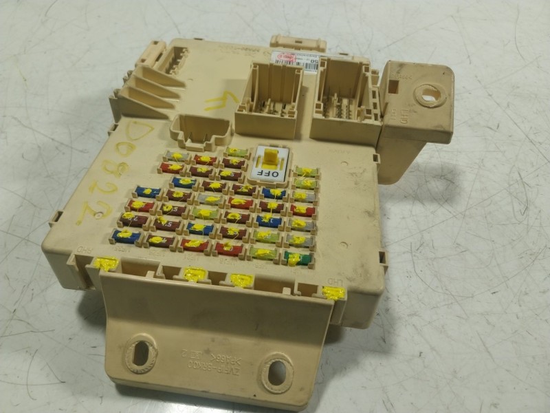 Recambio de caja reles / fusibles para kia cee´d (jd) 1.4 crdi 90 referencia OEM IAM  91950A215013 