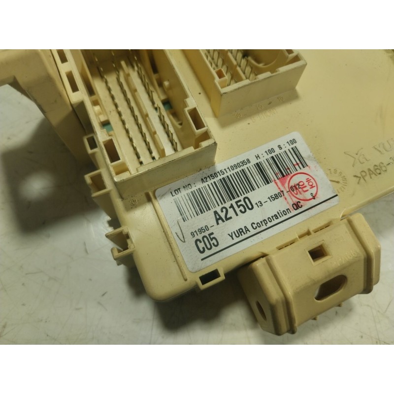 Recambio de caja reles / fusibles para kia cee´d (jd) 1.4 crdi 90 referencia OEM IAM  91950A215013 