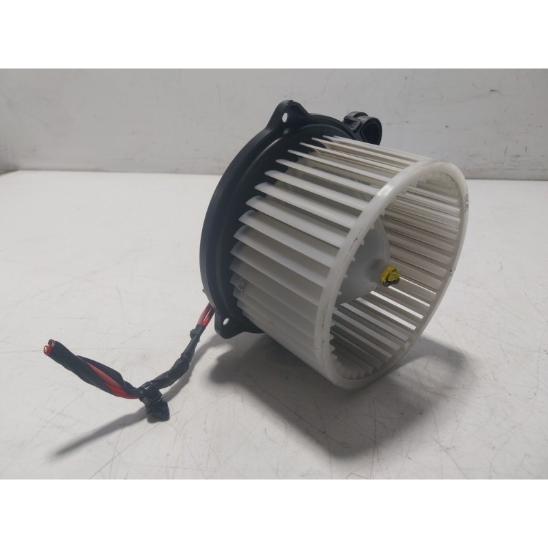 Recambio de motor calefaccion para kia picanto iii (ja) 1.0 lpg referencia OEM IAM  00S3B2562 