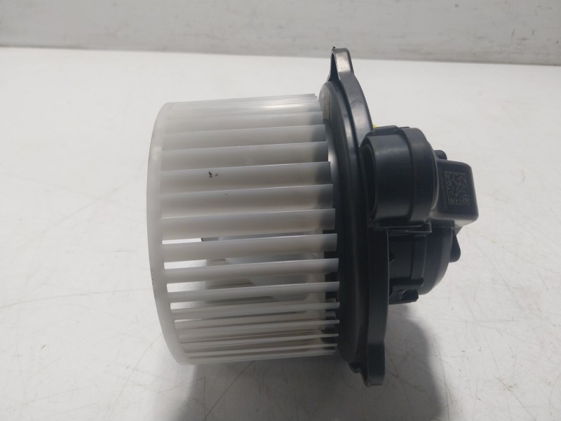 Recambio de motor calefaccion para kia picanto iii (ja) 1.0 lpg referencia OEM IAM  00S3B2562 