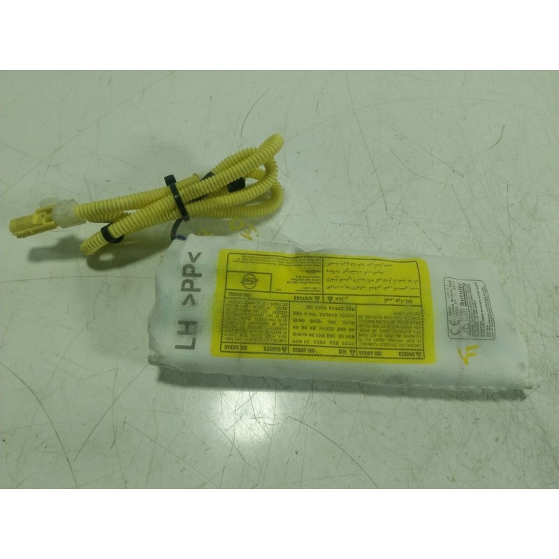 Recambio de airbag lateral delantero izquierdo para ssangyong tivoli 1.6 xdi 160 referencia OEM IAM  0080P1110013 