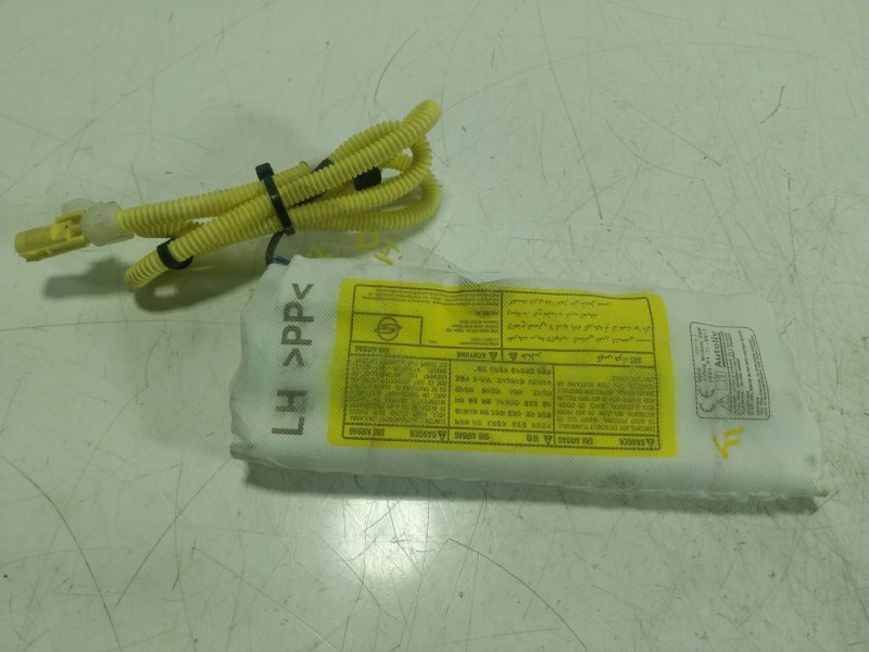 Recambio de airbag lateral delantero izquierdo para ssangyong tivoli 1.6 xdi 160 referencia OEM IAM  0080P1110013 