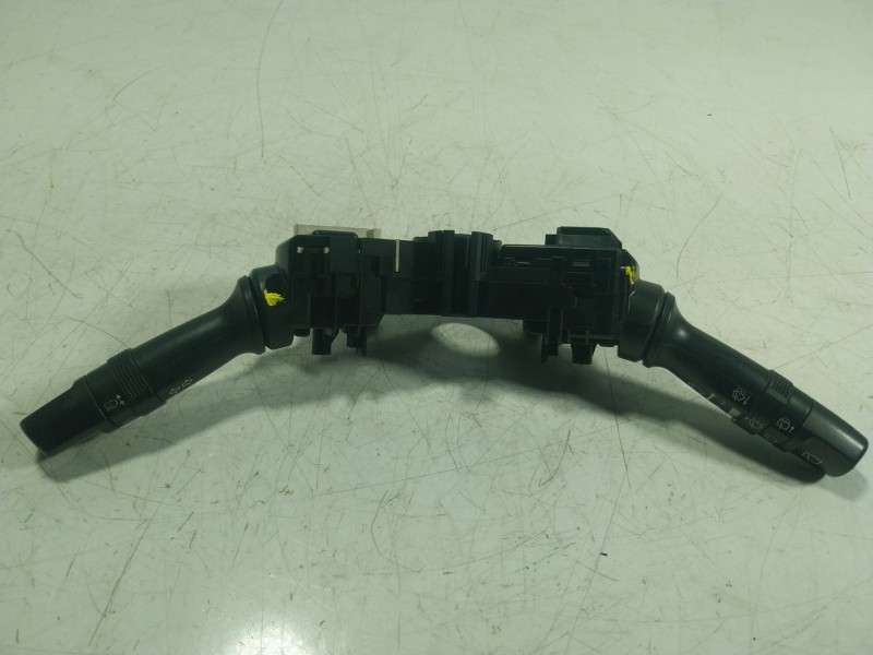 Recambio de mando luces para kia cee´d (jd) 1.4 crdi 90 referencia OEM IAM  93410A2631 