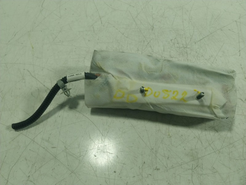 Recambio de airbag lateral delantero derecho para kia cee´d (jd) 1.4 crdi 90 referencia OEM IAM  0589P1000487 