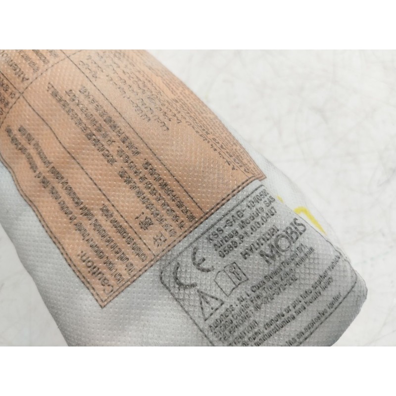 Recambio de airbag lateral delantero derecho para kia cee´d (jd) 1.4 crdi 90 referencia OEM IAM  0589P1000487 