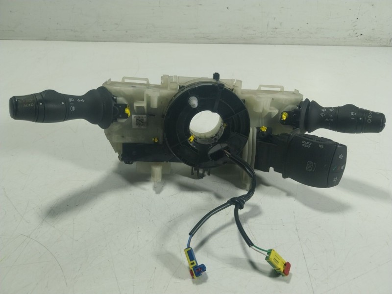 Recambio de mando luces para renault scénic iii (jz0/1_) 1.2 tce referencia OEM IAM 255670019R 255670019R 