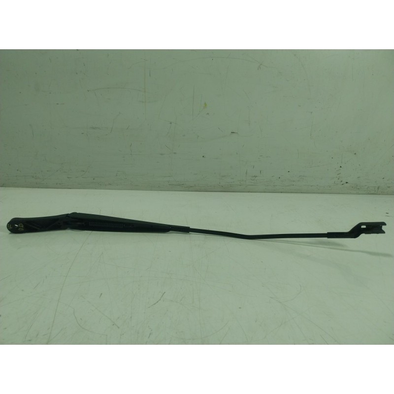 Recambio de brazo limpia delantero derecho para volkswagen golf viii (cd1, da1) 1.0 tsi referencia OEM IAM   