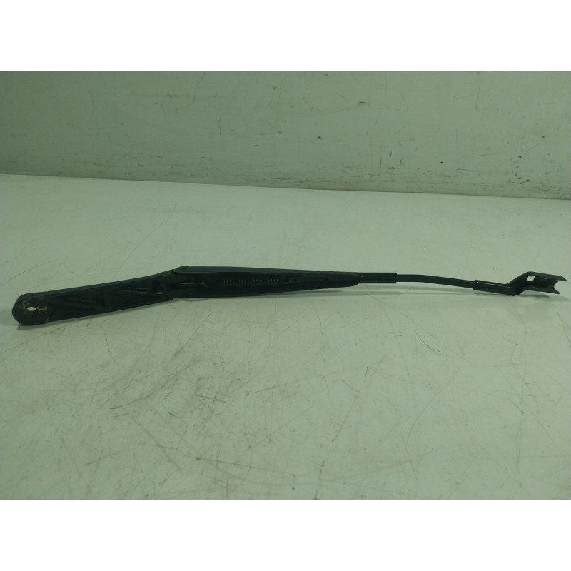 Recambio de brazo limpia delantero izquierdo para volkswagen golf viii (cd1, da1) 1.0 tsi referencia OEM IAM   