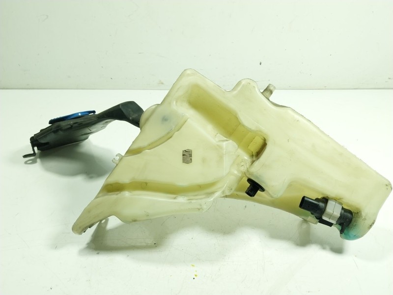 Recambio de deposito limpia para audi a4 b8 (8k2) 1.8 tfsi quattro referencia OEM IAM  8T0955153B 