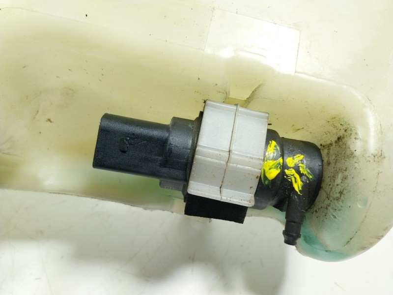 Recambio de deposito limpia para audi a4 b8 (8k2) 1.8 tfsi quattro referencia OEM IAM  8T0955153B 