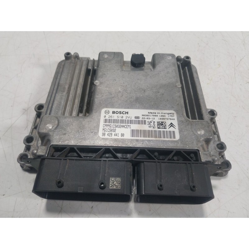 Recambio de centralita motor uce para opel corsa f (p2jo) 1.2 (68) referencia OEM IAM  9842944180 