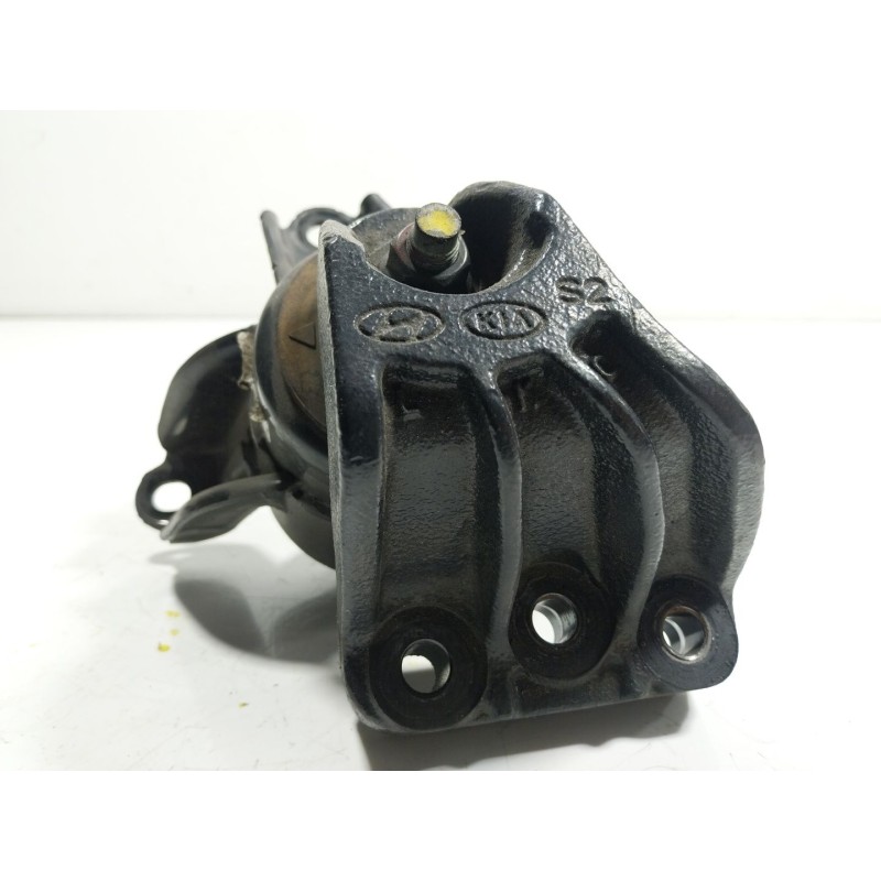 Recambio de soporte motor derecho para kia cee´d (jd) 1.4 crdi 90 referencia OEM IAM  21810A5500 