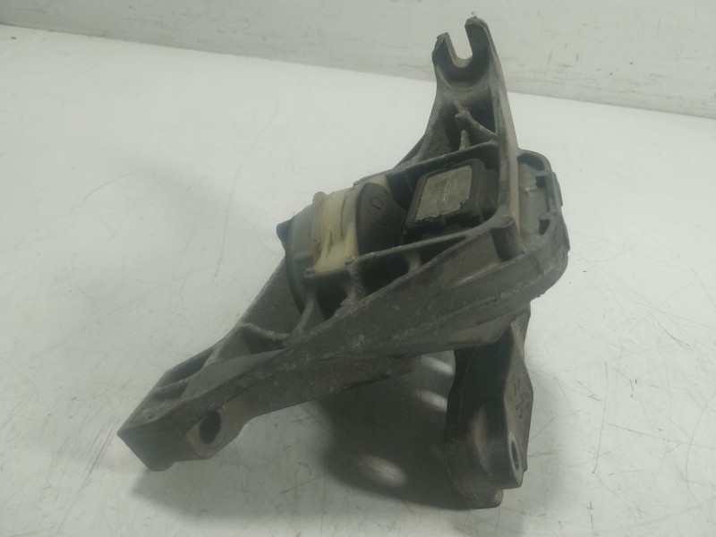 Recambio de soporte motor derecho para peugeot 308 ii (lb_, lp_, lw_, lh_, l3_) 1.6 hdi / bluehdi 115 referencia OEM IAM   