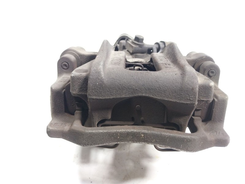 Recambio de pinza freno trasera derecha para volkswagen golf viii (cd1, da1) 1.0 tsi referencia OEM IAM  5R3615406 