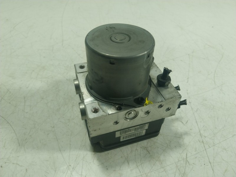 Recambio de abs para kia cee´d (jd) 1.4 crdi 90 referencia OEM IAM  58920A2230 