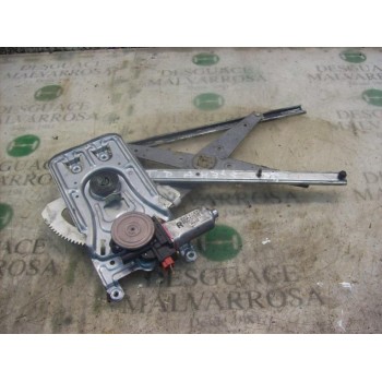 ELEVALUNAS TRASERO DERECHO 