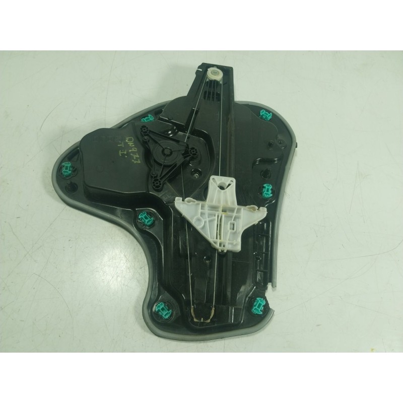 Recambio de elevalunas trasero izquierdo para volkswagen golf viii (cd1, da1) 1.0 tsi referencia OEM IAM  5H0839401F 