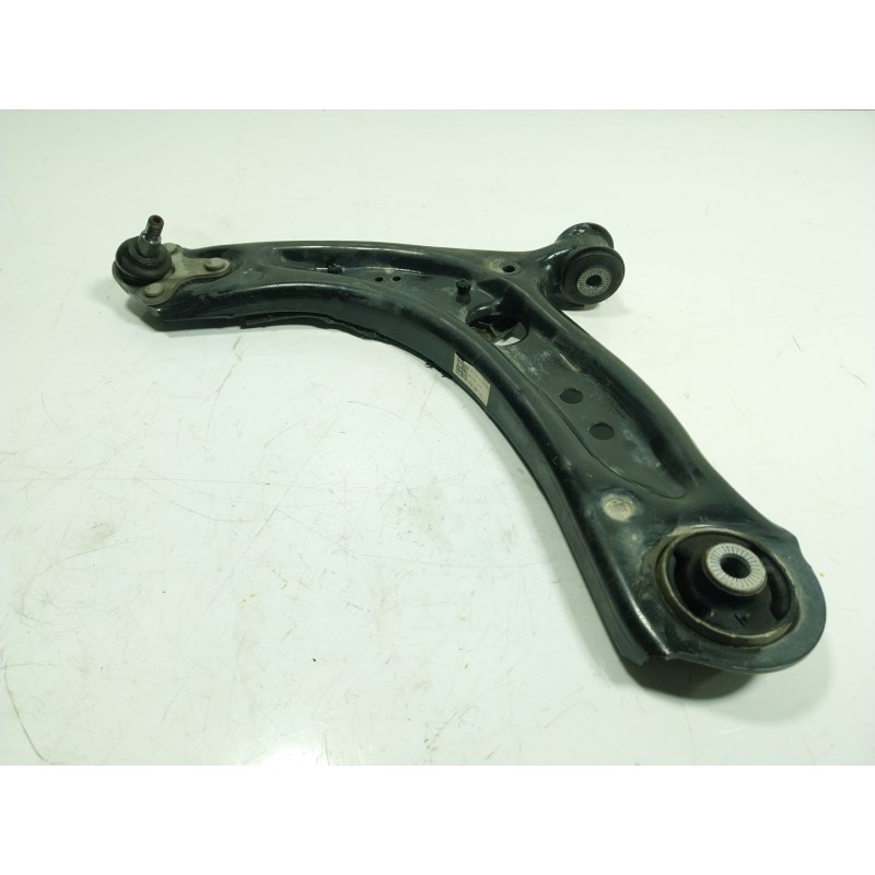 Recambio de brazo suspension inferior delantero izquierdo para volkswagen golf viii (cd1, da1) 1.0 tsi referencia OEM IAM   