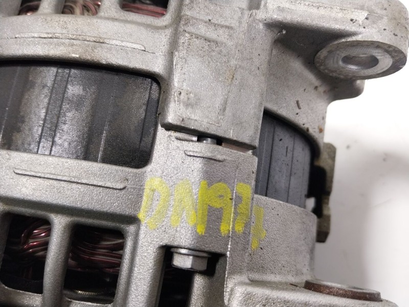 Recambio de alternador para volkswagen golf viii (cd1, da1) 1.0 tsi referencia OEM IAM  05E903027B 