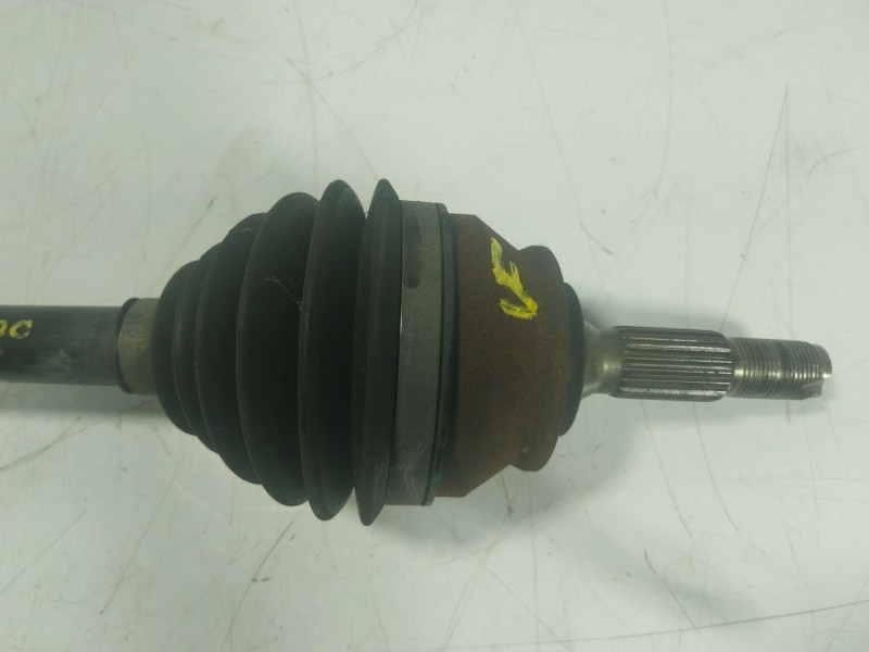 Recambio de transmision izquierda para citroën c4 cactus 1.2 thp 110 referencia OEM IAM  9801048580 