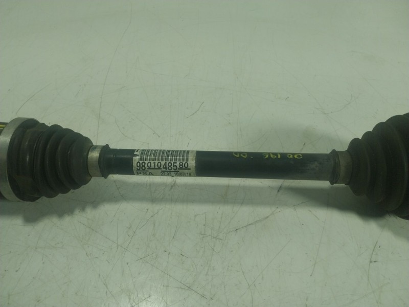 Recambio de transmision izquierda para citroën c4 cactus 1.2 thp 110 referencia OEM IAM  9801048580 