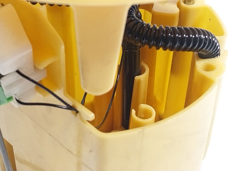 Recambio de aforador para peugeot 308 ii (lb_, lp_, lw_, lh_, l3_) 1.6 hdi / bluehdi 115 referencia OEM IAM   