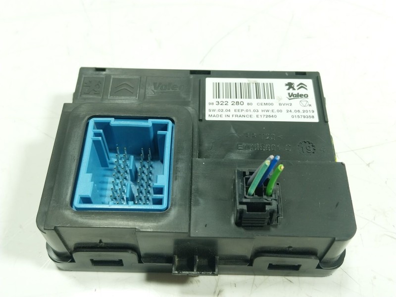 Recambio de modulo electronico para citroën c4 cactus 1.2 thp 110 referencia OEM IAM  9832228080 