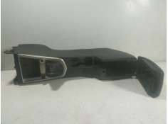 Recambio de apoyabrazos central para ssangyong tivoli 1.6 xdi 160 referencia OEM IAM  7791135000  2