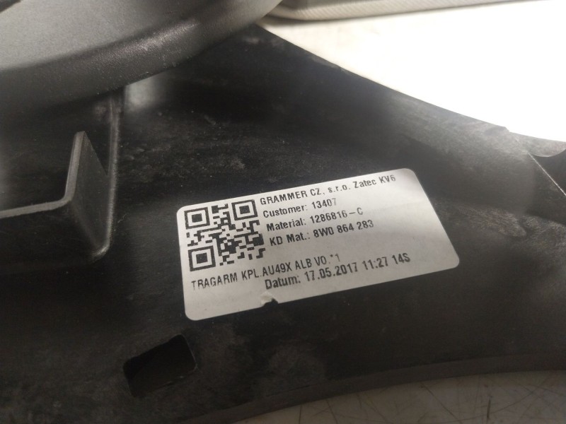 Recambio de apoyabrazos central para audi a4 b9 avant (8w5, 8wd) 2.0 tdi referencia OEM IAM  8W0864283 