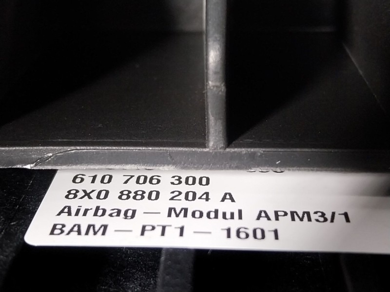 Recambio de salpicadero para audi a1 sportback (8xa, 8xf) 1.6 tdi referencia OEM IAM   