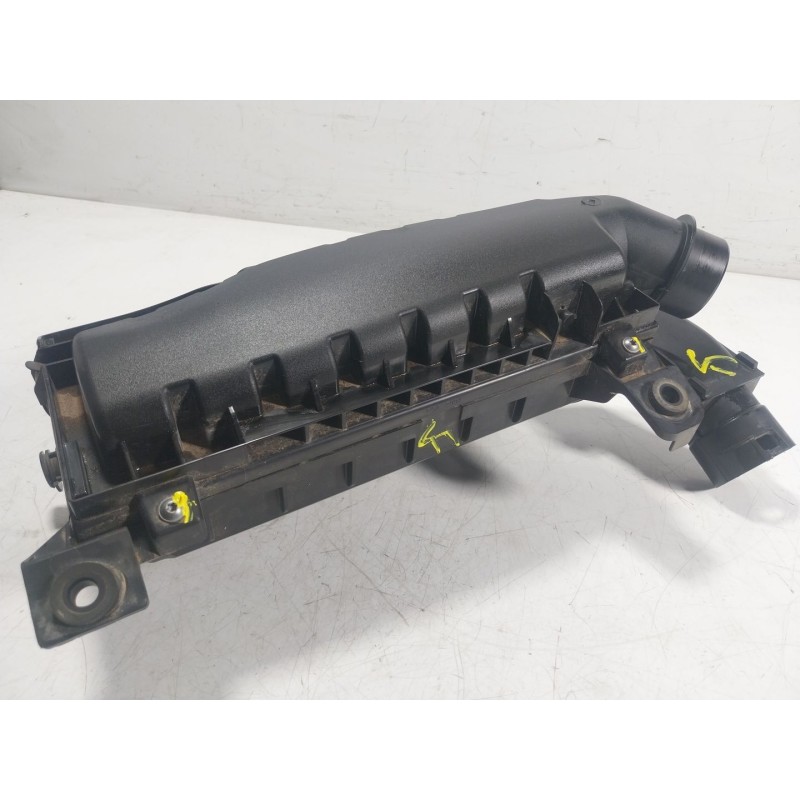 Recambio de filtro aire para opel corsa f (p2jo) 1.2 (68) referencia OEM IAM  9812735680 