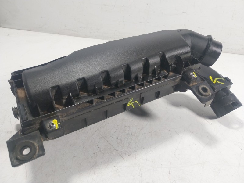 Recambio de filtro aire para opel corsa f (p2jo) 1.2 (68) referencia OEM IAM  9812735680 